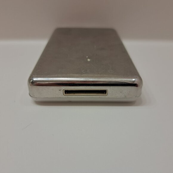 1X Apple iPod Classic 3rd Generation 10GB 15GB 20GB 30GB 40GB W/ accessories - Picture 11 of 16